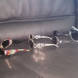 5 pair lot.. Sunglasses.  Assorted. Decorated ear pieces.